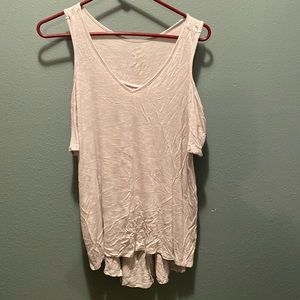 Maurice’s light sage green small top.